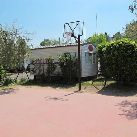 Nyaraló Eden-3 By Interhome *